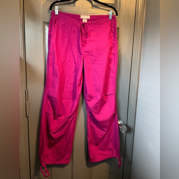 Happily Grey Pants - Happily Grey NWT small Fushia parachute pants